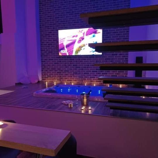 Magnifique Loft Avec Jacuzzi Et Sauna Privatif Ferriere-la-Grande Exteriér fotografie